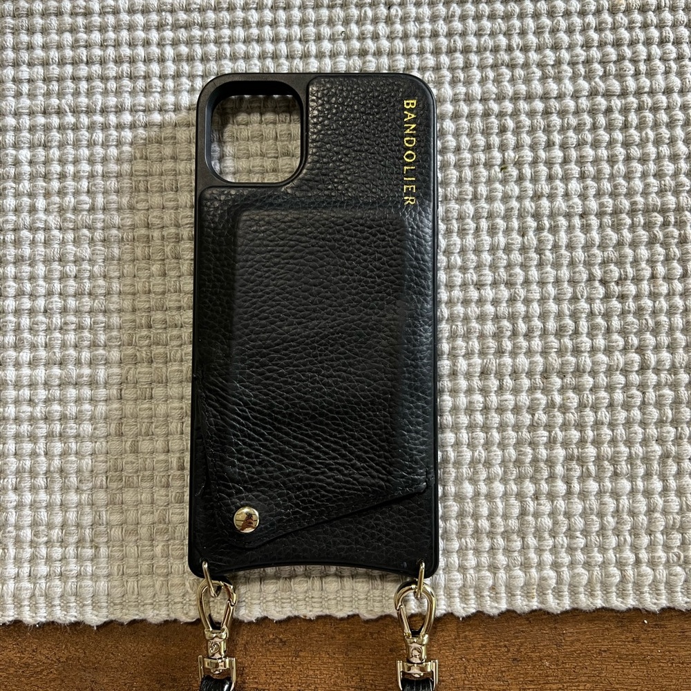 Bandolier iPhone 11 ProMax EMMA Pebble Leather Crossbody: Black/Gold GEN…